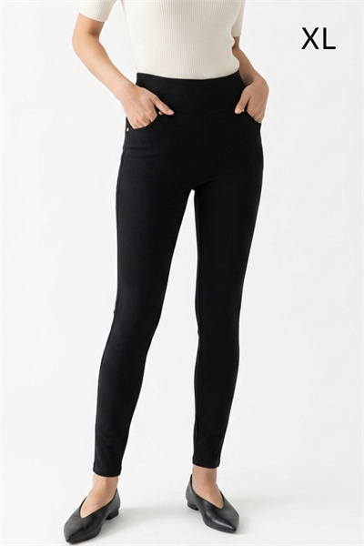 TP961-XL กางเกงสกินนี่สีดำ  เอว 28-30 นิ้ว    ขายาว 35 นิ้ว