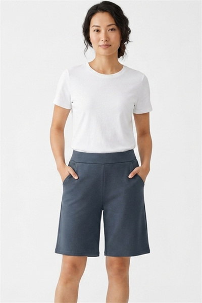 TK5188-5XL-D กางเกงสีเทา รอบเอวก่อนยืด 29 นิ้ว - ยืดสุด 44 นิ้ว ความยาว 19 นิ้ว